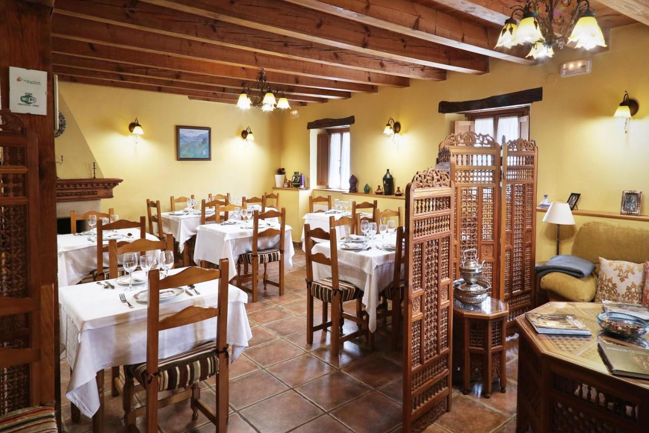 Hotel Rural La Puebla Orbaneja del Castillo Kültér fotó