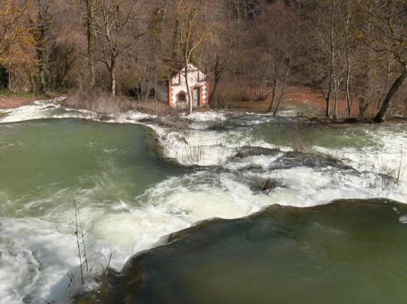Hotel Rural La Puebla Orbaneja del Castillo Kültér fotó
