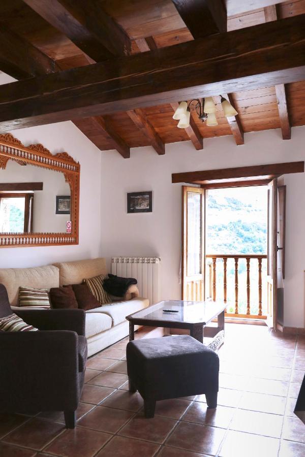 Hotel Rural La Puebla Orbaneja del Castillo Kültér fotó