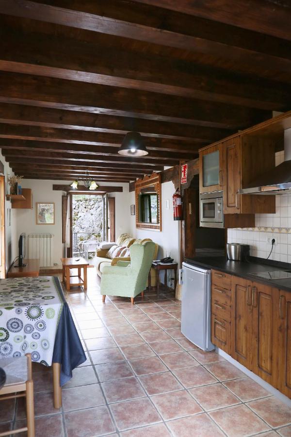 Hotel Rural La Puebla Orbaneja del Castillo Kültér fotó